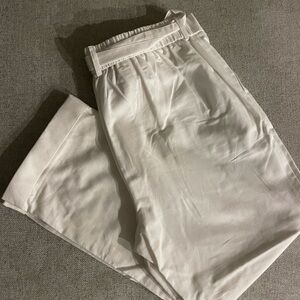 Ann Taylor Factory Women’s White Pants